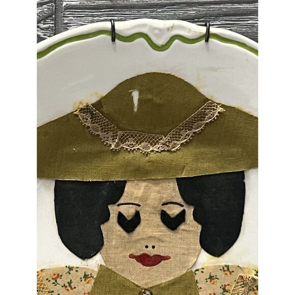 Folk Art 1950s His & Hers Portraits Vintage MCM Plates Beth & Bill Kitschy Decor - Picture 9 of 13